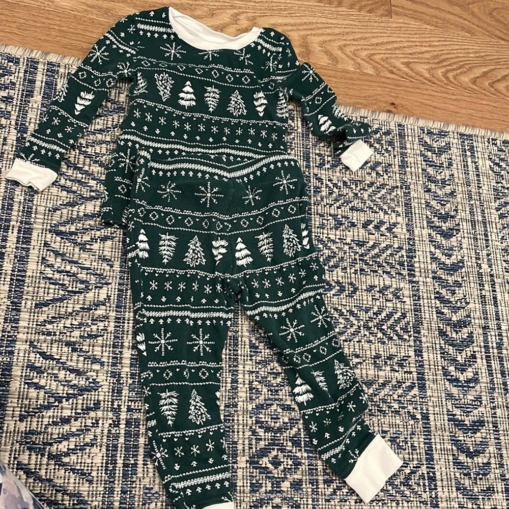 2t Christmas pj